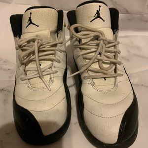 Kids Jordan retro 12 “taxis”